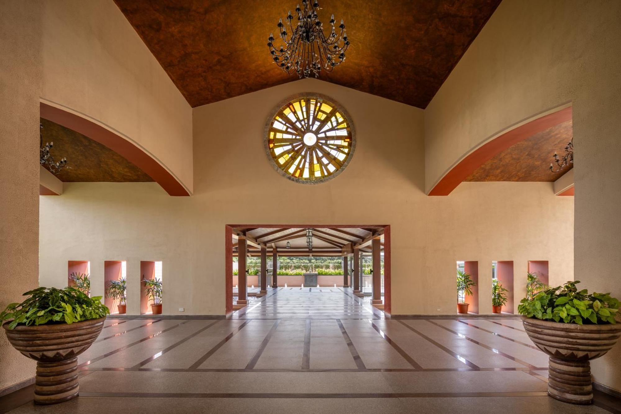 Kenilworth Resort & Spa, Goa Utorda Zewnętrze zdjęcie